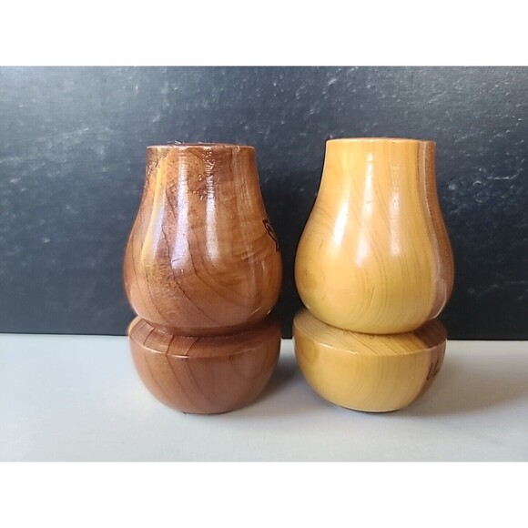Vernon Texas Souvenir Wooden Salt and Pepper Shakers, Vintage - Picture 6 of 10